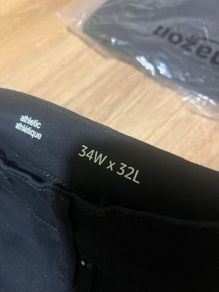 Lote 5 Pantalones Amazon Essentials Nuevos.