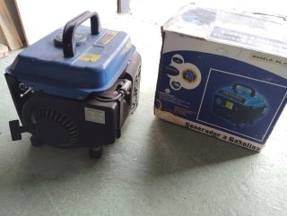 Generador de gasolina azul
