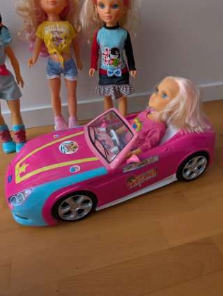 4 Nancy + Coche Nancy
