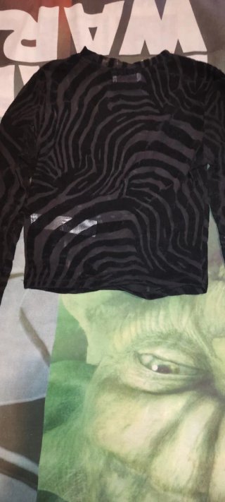 Blusa M Bershka cebra