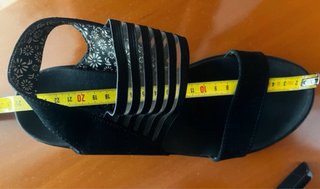 Sandalias Skechers Negras