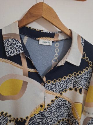 Blusa estampada talla 48