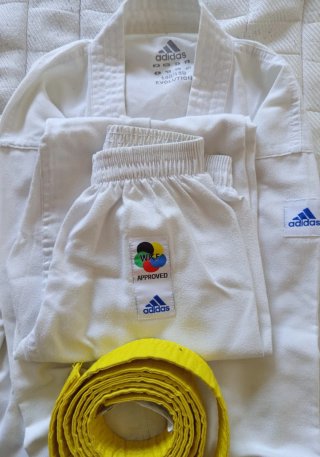 Kimono Karate niño Adidas Talla 140-150 cm