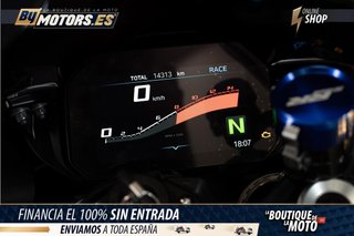 BMW S 1000 RR *ESCAPE AKRAPOVIC*