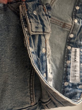 Vaqueros cortos Bershka talla 32