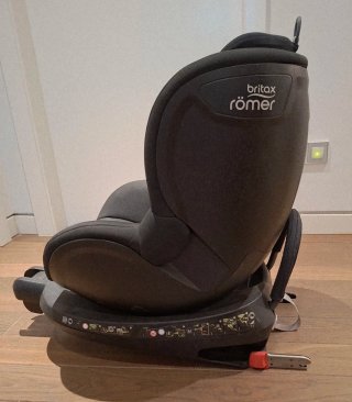 Silla coche Britax Römer Dualfix Plus. Giro 360°
