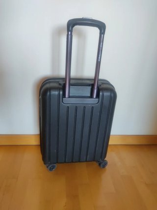 Maleta cabina extensible Movom negra