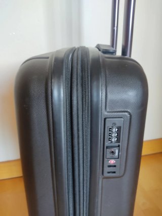 Maleta cabina extensible Movom negra