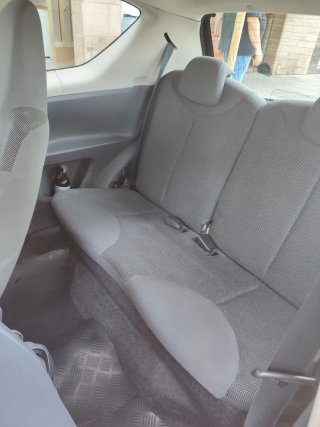 Peugeot 107 2006
