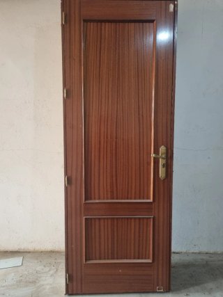 6 Puerta Sapelli