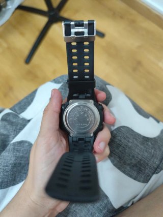 Reloj Deportivo Digital Negro y Rojo