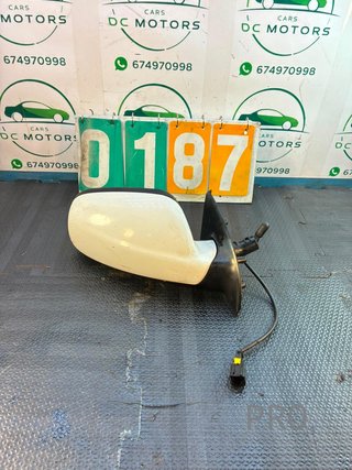 96383364xt retrovisor derecho Peugeot 307