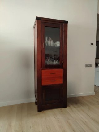 Conjunto muebles de salón, mesa y 6 sillas.