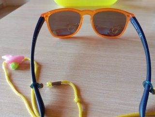 Gafas de sol infantiles naranjas