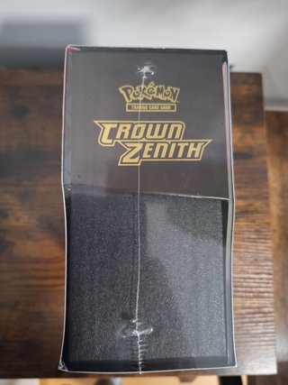 ETB Crown Zenith en Ingles