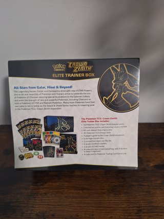 ETB Crown Zenith en Ingles