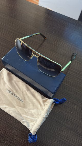Gafas Louis Vuitton Doradas y Negras