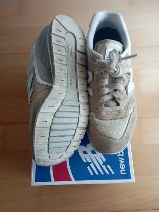 Zapatillas New Balance 996 Beige/Blanco
