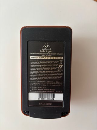 Pedal Behringer UT300 Ultra Tremolo
