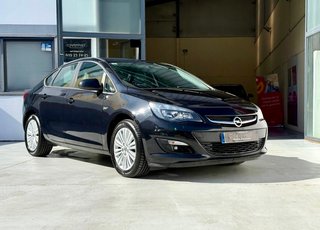 Opel Astra 2015