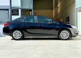 Opel Astra 2015