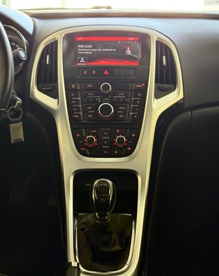 Opel Astra 2015