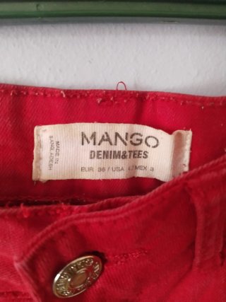 Pantalón corto vaquero Mango rojo