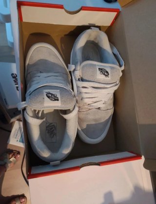 Vans Knu Skool Talla 42 Gris/Blanco
