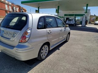 zuzuki lana 2006