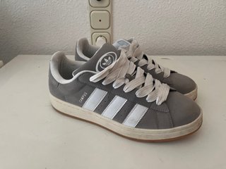 Adidas Campus grises 00s talla 43
