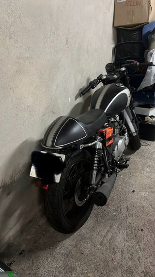 Mash Cafe Racer 125 Negra/Plata PARA REPARAR