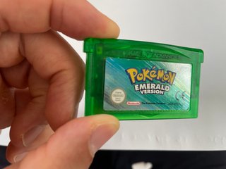 Pokemon Emerald Version Nintendo Game Boy Advance