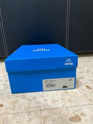 Zapatillas Mustang Negras Talla 38 (1 solo uso)