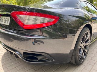 Maserati GranTurismo S 4,7 V8  shift F1