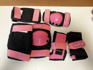 Patines Oxelo Play 5 Talla Ajustable + Proteccione