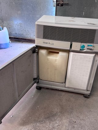 Aire Acondicionado Portátil DeLonghi Pinguino