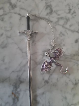 Marcapáginas Espada Dragón