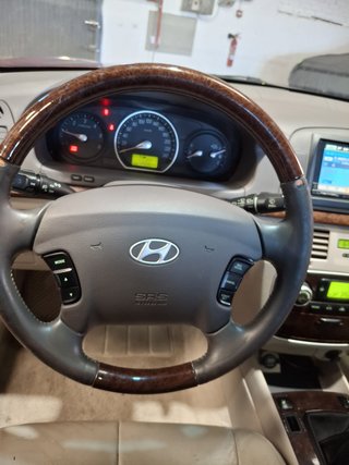HYUNDAI SONATA V 2.0 CRDi 140