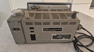 Mini TV Sharp TRP-602 Años 60 Vintage
