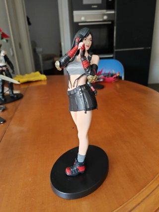 Figura Tifa Final Fantasy VII 7