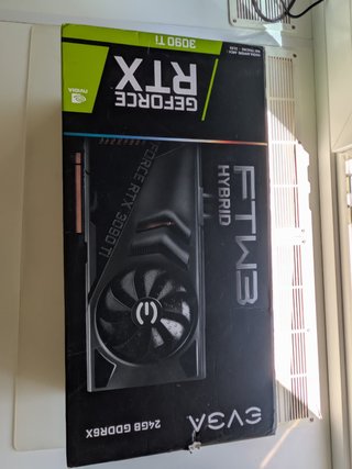 EVGA RTX 3090 Ti FTW3 ULTRA HYBRID