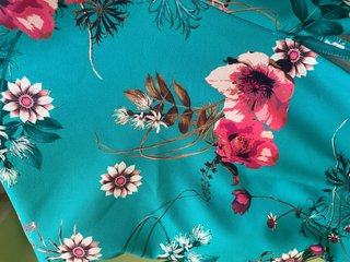 Mono largo estampado floral