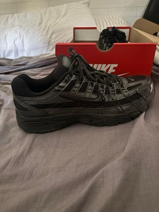 Nike P6000 Negro/Plata