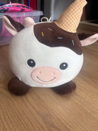 Squishmallow Vaca Helado