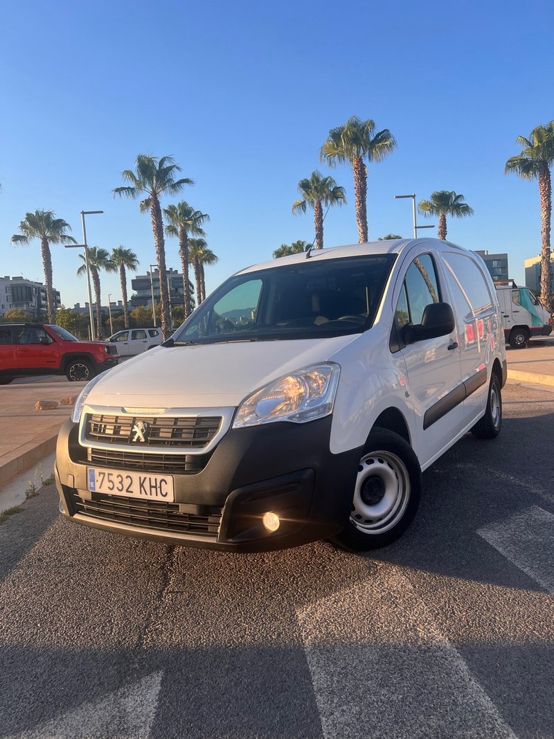 Peugeot Partner 2018 1.6hdi - foto 1