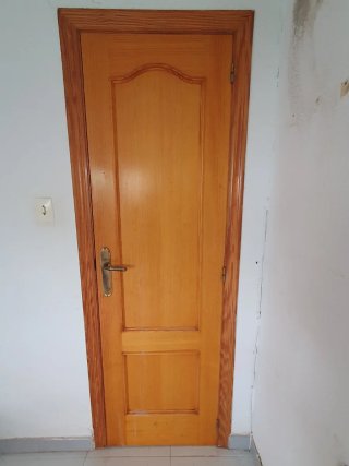 OFERTA Puerta maciza