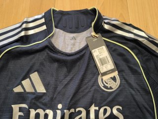 Camiseta Real Madrid Adidas Azul Auténtica