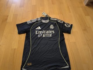 Camiseta Real Madrid Adidas Azul Auténtica