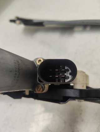 Elevalunas bmw 93264 7075667e serie 5 berlina e60