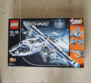 LEGO Technic 42025 Aereo Cargo Usato Completo